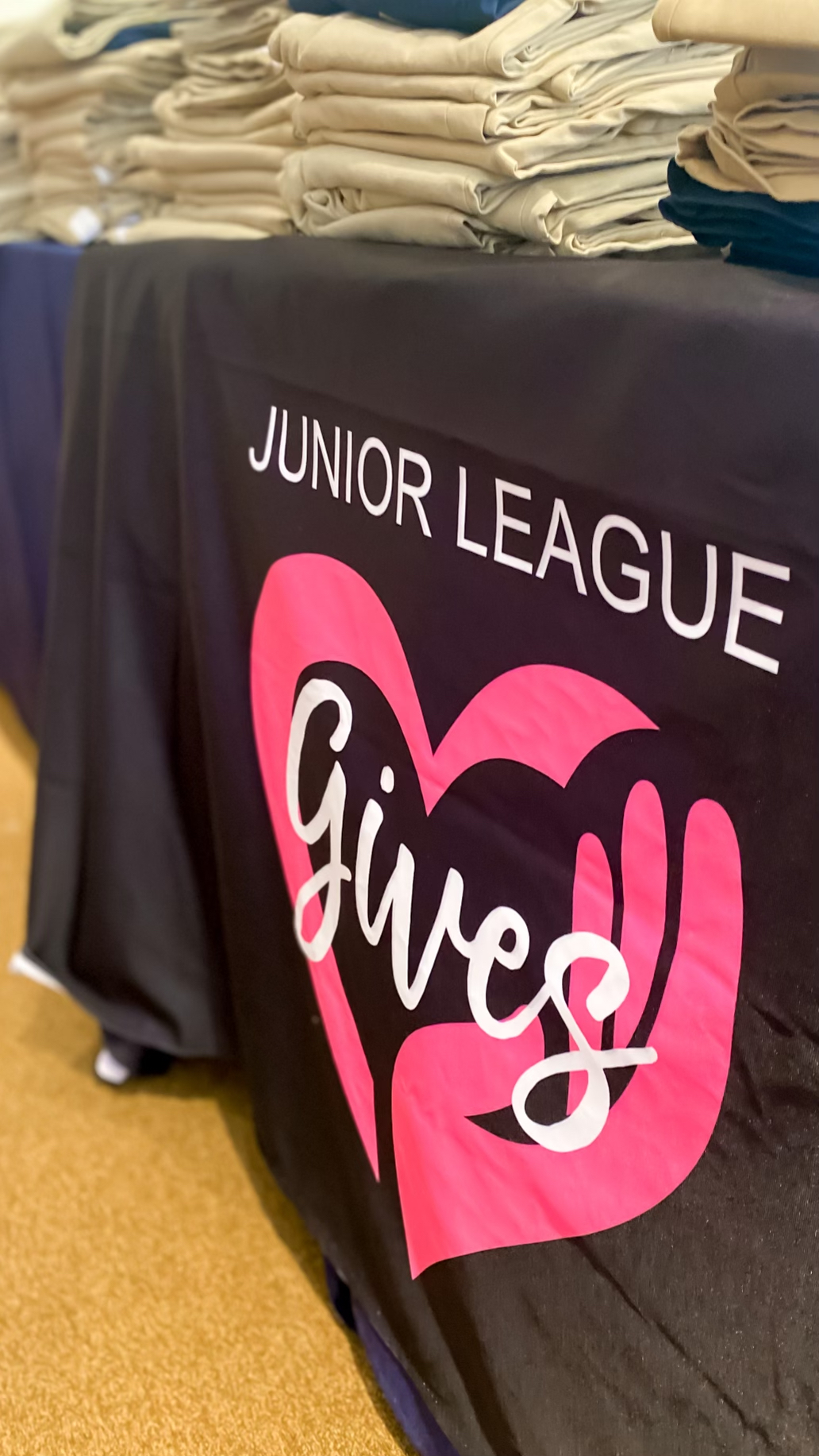 Junior League Gives Junior League of Jackson